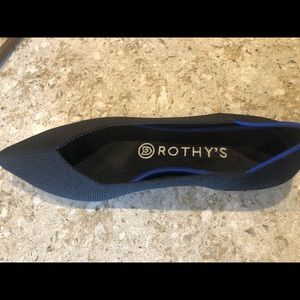 Rothys The Point. Black 7.5